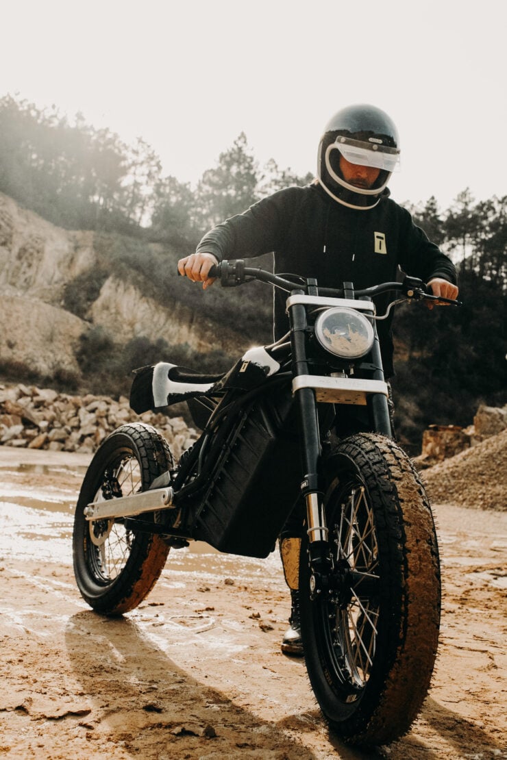 Trevor DTRe Stella Electric Motorcycle 15