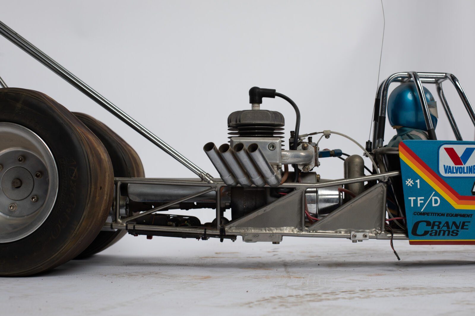 The Cobra Dragster – An 8+ Foot Long R/C Two-Stroke Nitrous Dragster ...