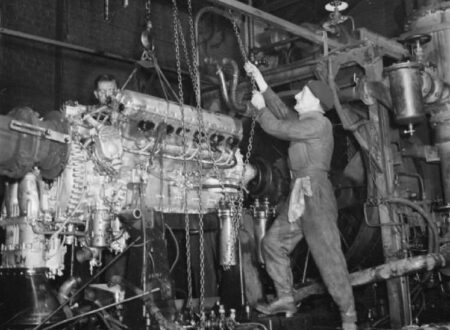 The Design, Development, And Construction Of The Rolls-Royce Merlin Engine