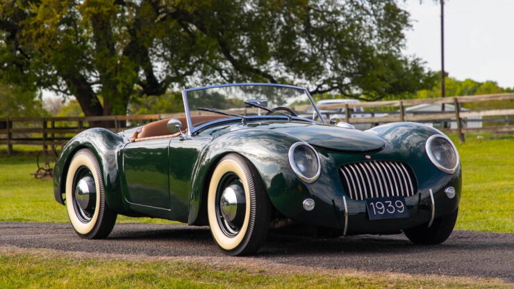 1939 Ford Custom Roadster 10