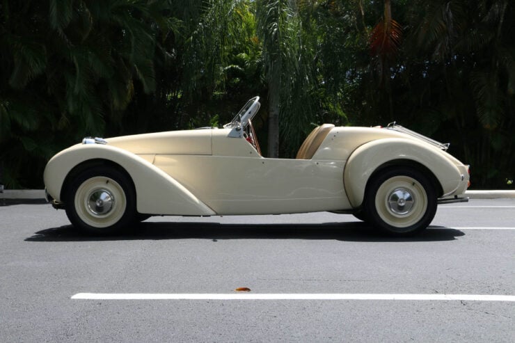 Citröen 2CV Roadster by Burton 4