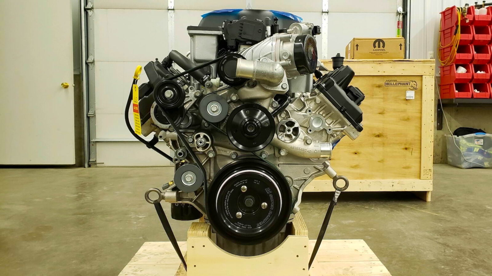Dodge Hellephant 1,000 HP Crate Engine MSRP 29,995 USD