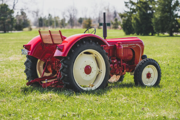 Porsche-Diesel Super Tractor 1