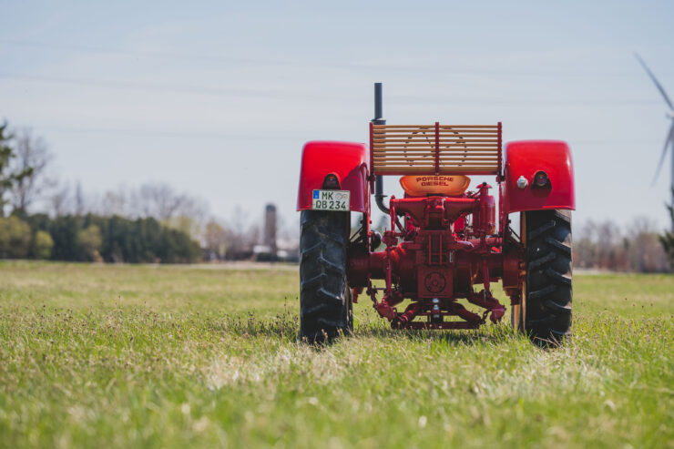 Porsche-Diesel Super Tractor 7