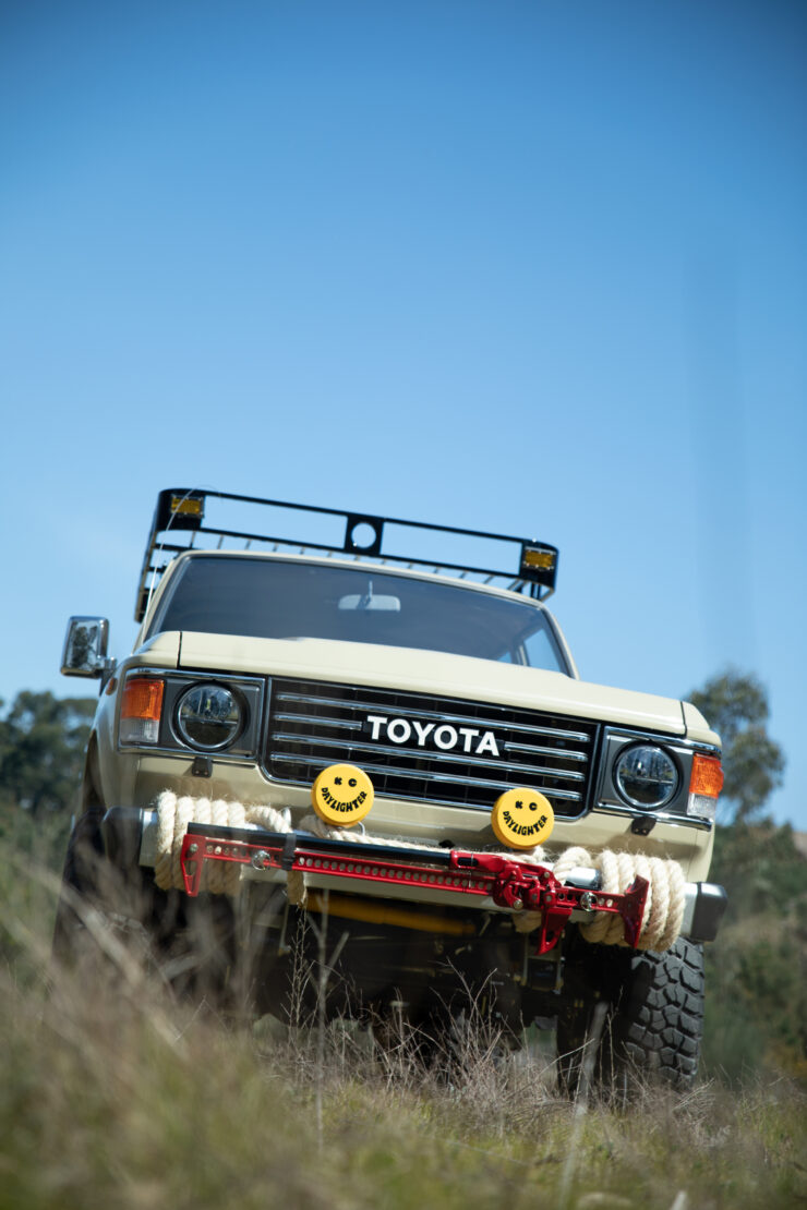 Toyota Land Cruiser FJ60 4