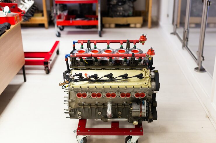 Alfa Romeo V10 V1035 Formula 1 Engine 6