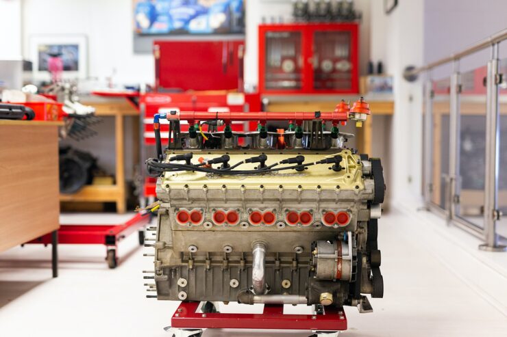 Alfa Romeo V10 V1035 Formula 1 Engine 7