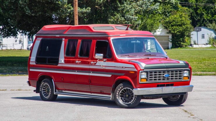 Custom Ford Econoline Van 11