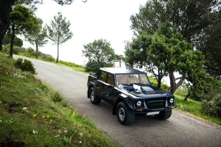 Lamborghini LM002 Rambo Lambo 10