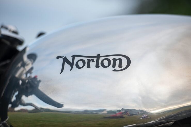 Norton Dominator SS 10