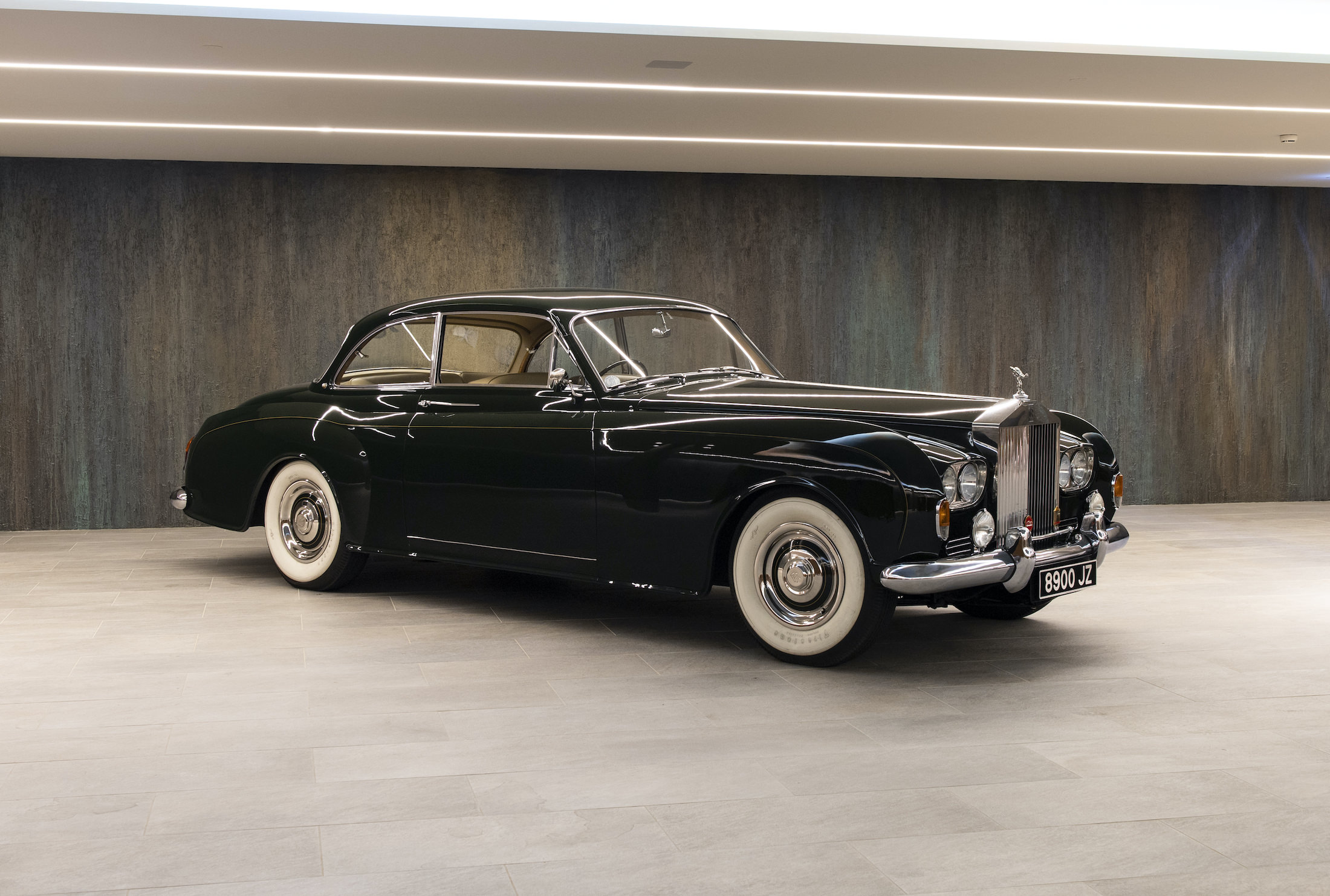 1 Of 6 Ever Made: The Rolls-Royce Silver Cloud III By James Young