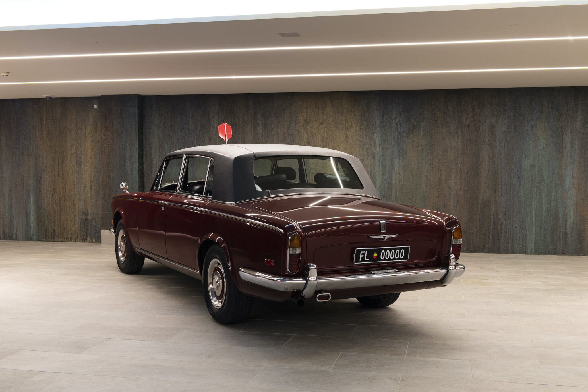 The Rolls-Royce That Belonged To Both Princess Margaret And Burt Reynolds