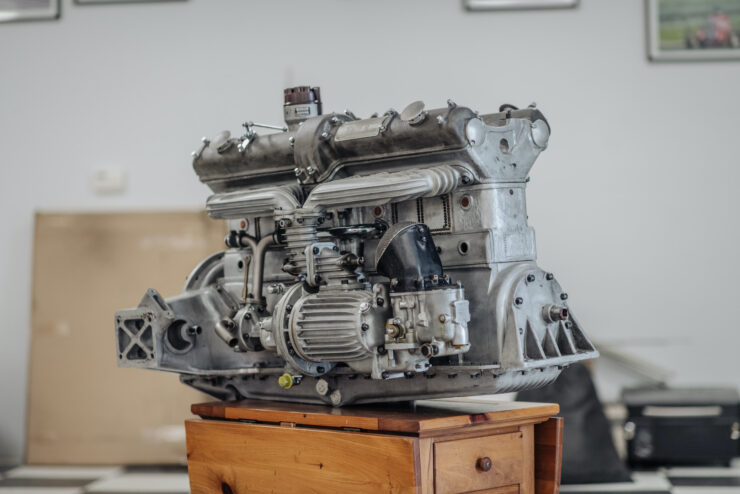 Alfa Romeo 8C Engine 5