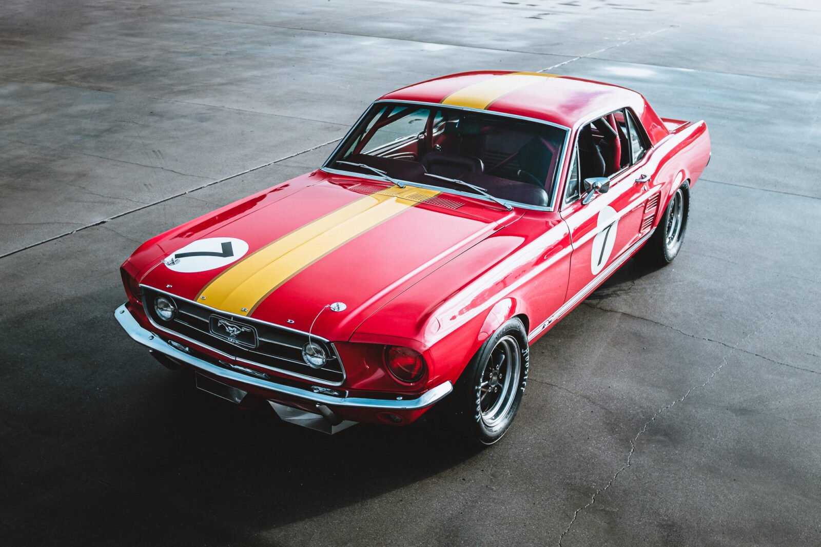 Ford Mustang 390 GT