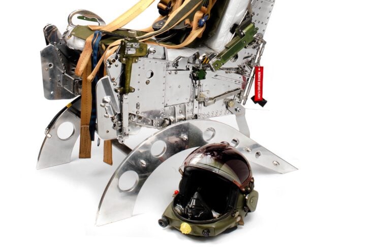 Martin-Baker Mk 7 Ejector Seat Base