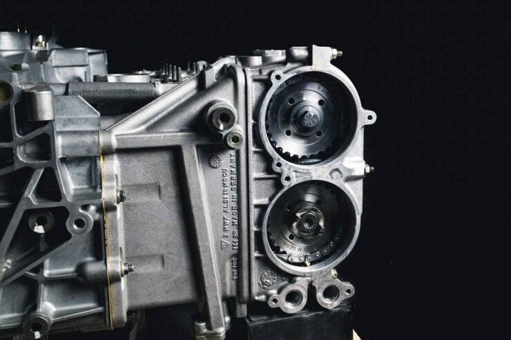 Porsche 911 996 GT3 R Engine And Gearbox 2