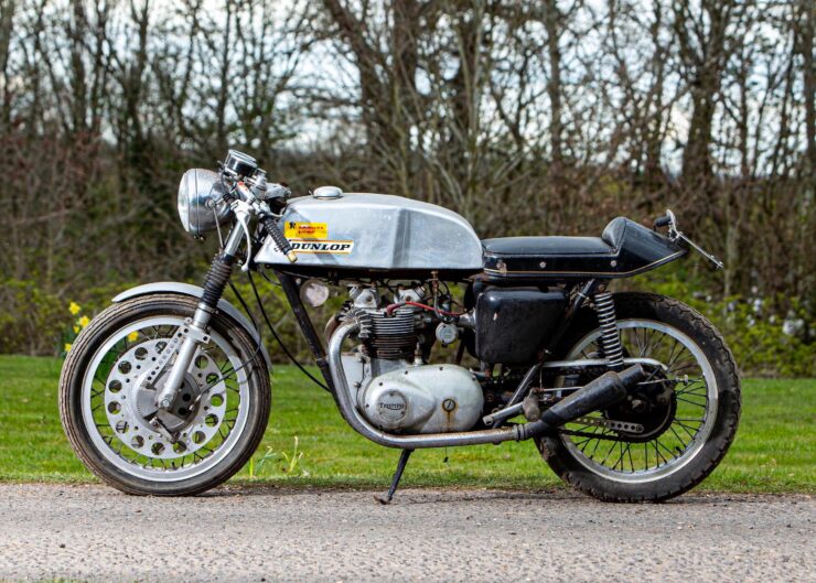 Triumph T100SS Cafe Racer 1