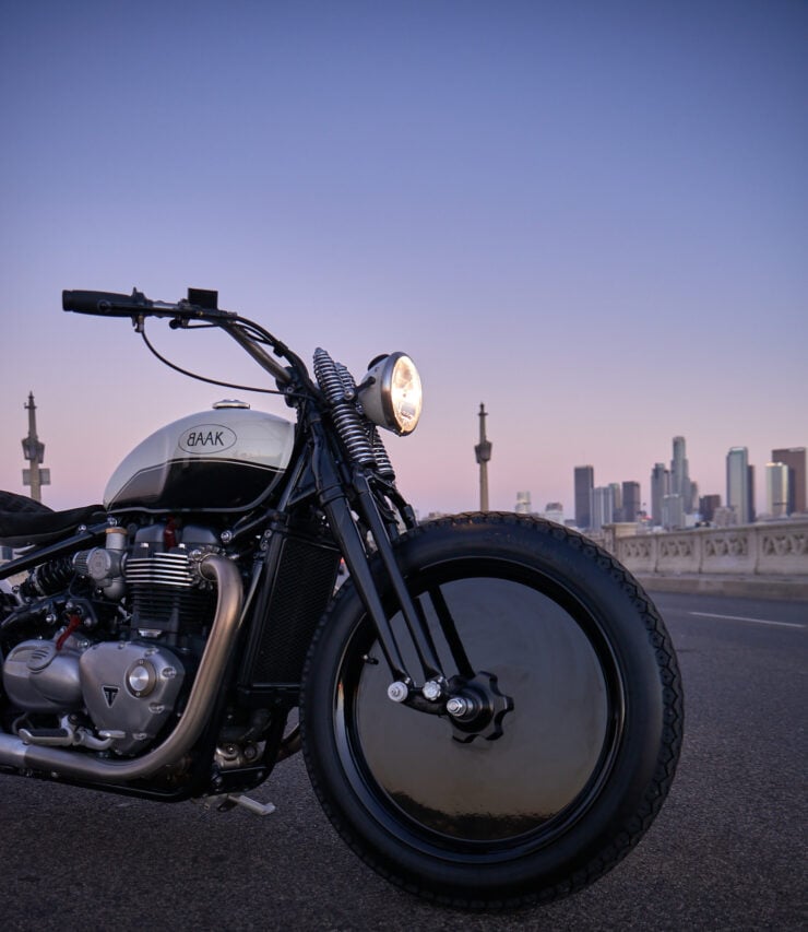 Baak Moon Custom Triumph Bobber 2