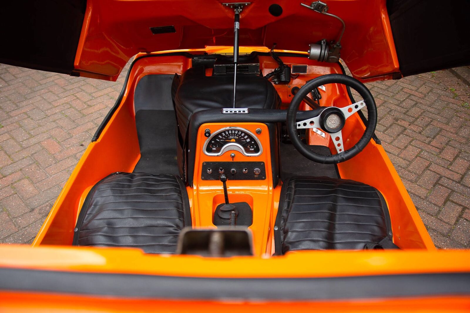 The Car The Star Wars Landspeeder Was Based On: The Bond Bug