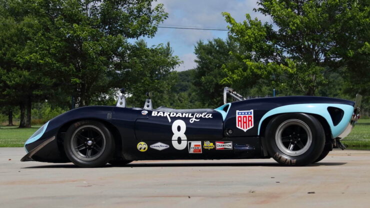 Lola T70 MkI Spyder 6