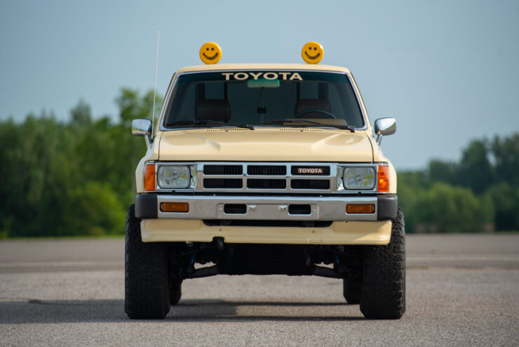 Toyota 4×4 Xtracab Pickup 5