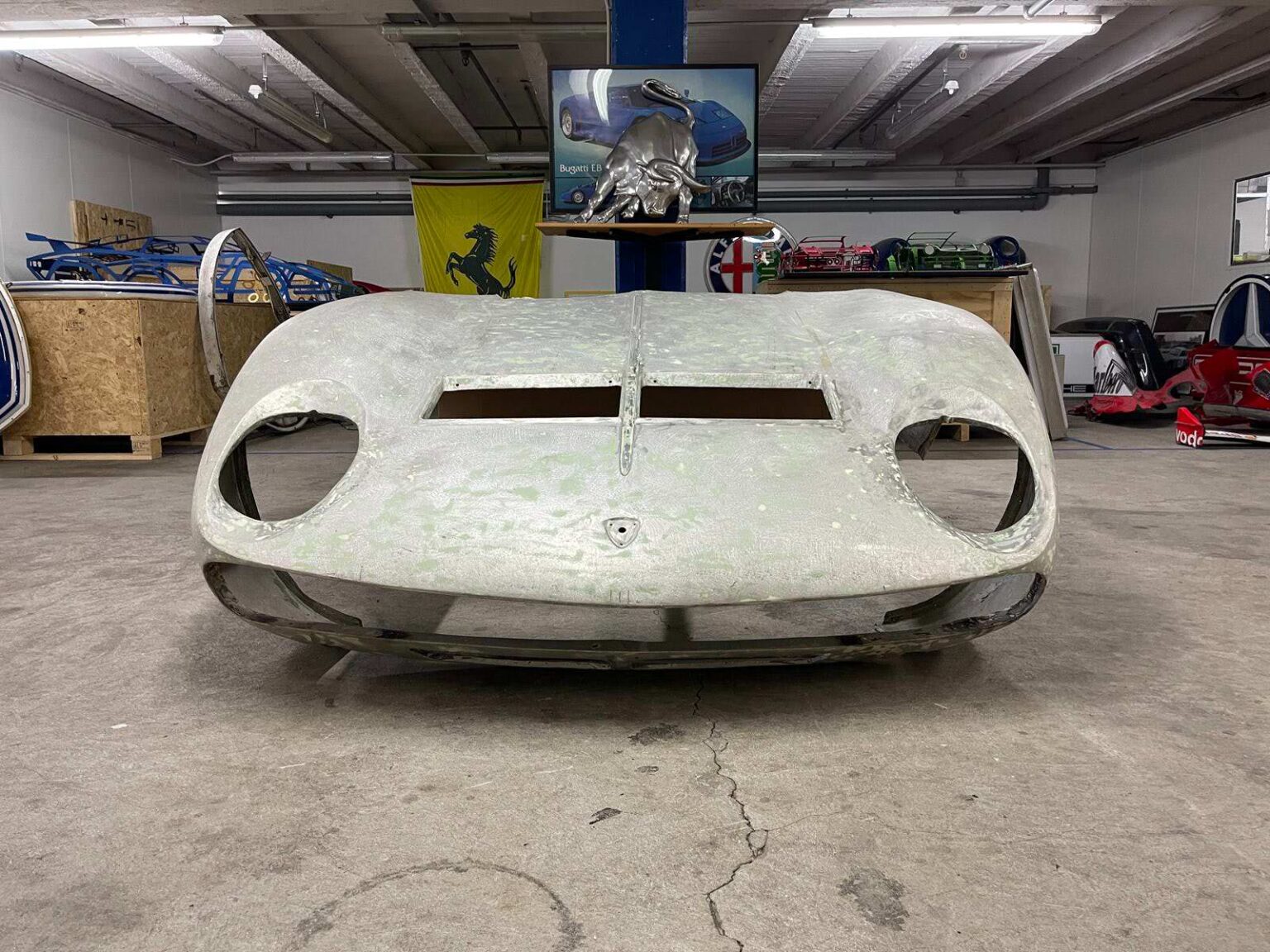 For Sale: A Lamborghini Miura Front Clamshell