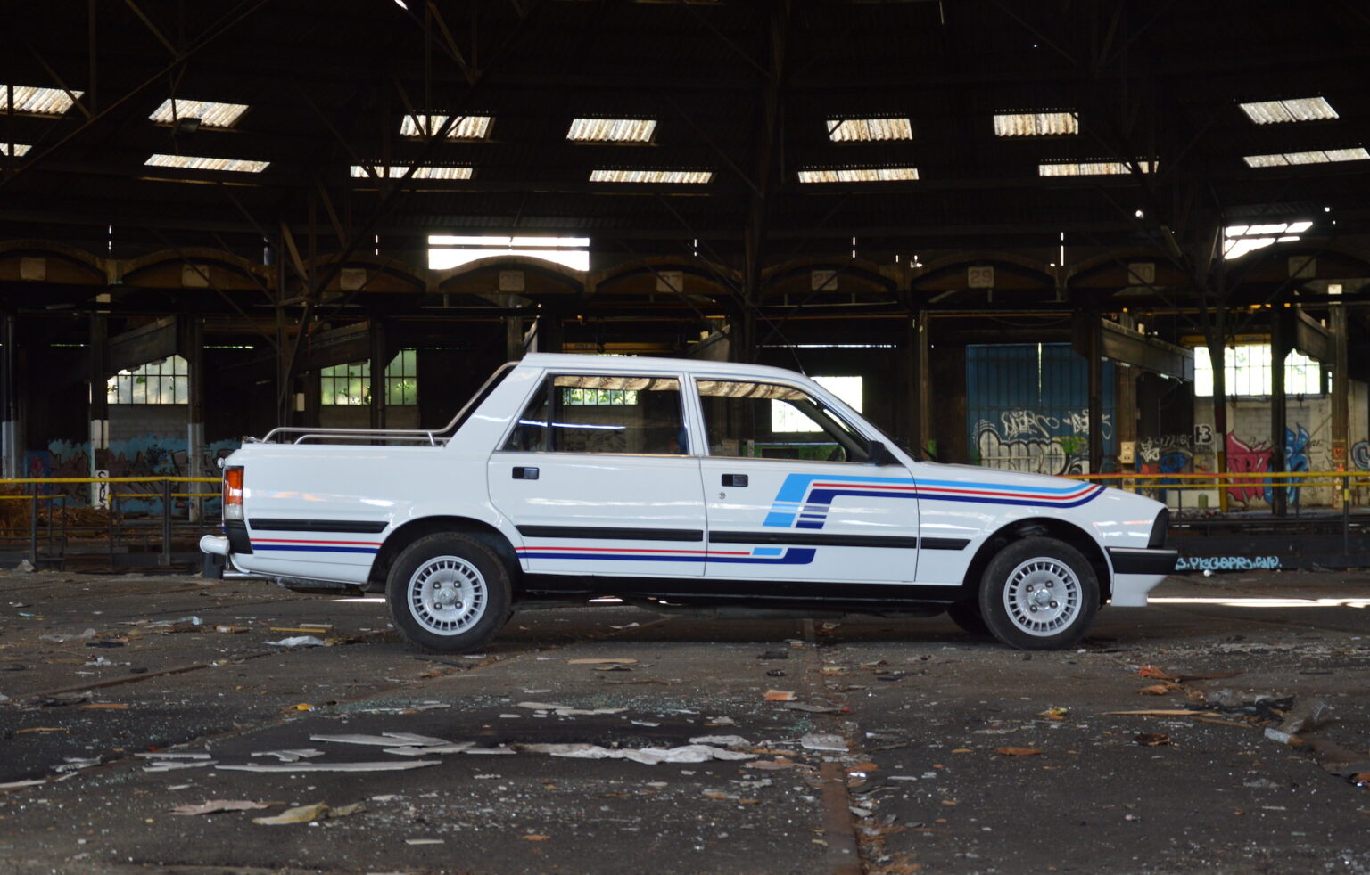 Peugeot 505 Gruau. L'un des six exemplaires du pick-up double cabine