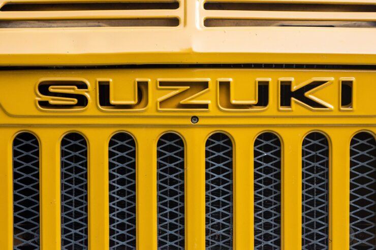 Suzuki Jimny LJ80 13