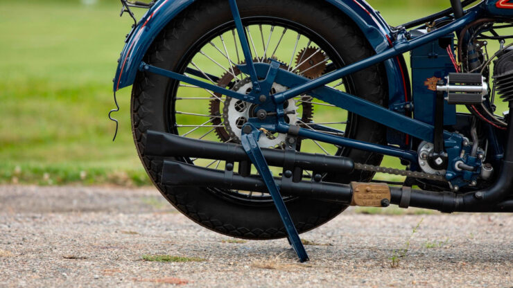 Harley-Davidson Model D Flathead 5