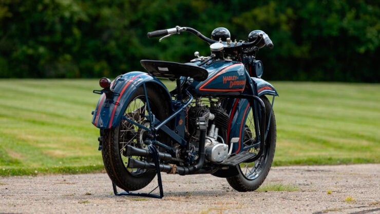Harley-Davidson Model D Flathead 8