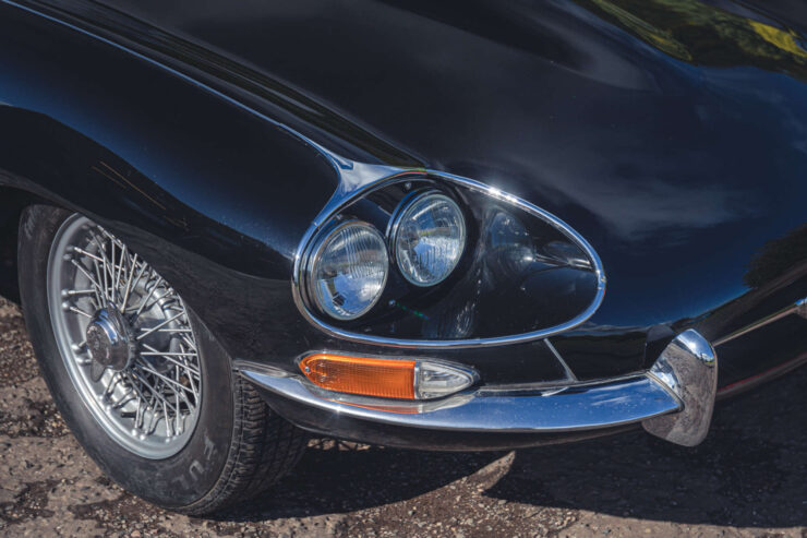 Quad Headlight Jaguar E-Type 11