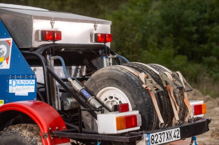 Toyota Land Cruiser Paris-Dakar Rally 16