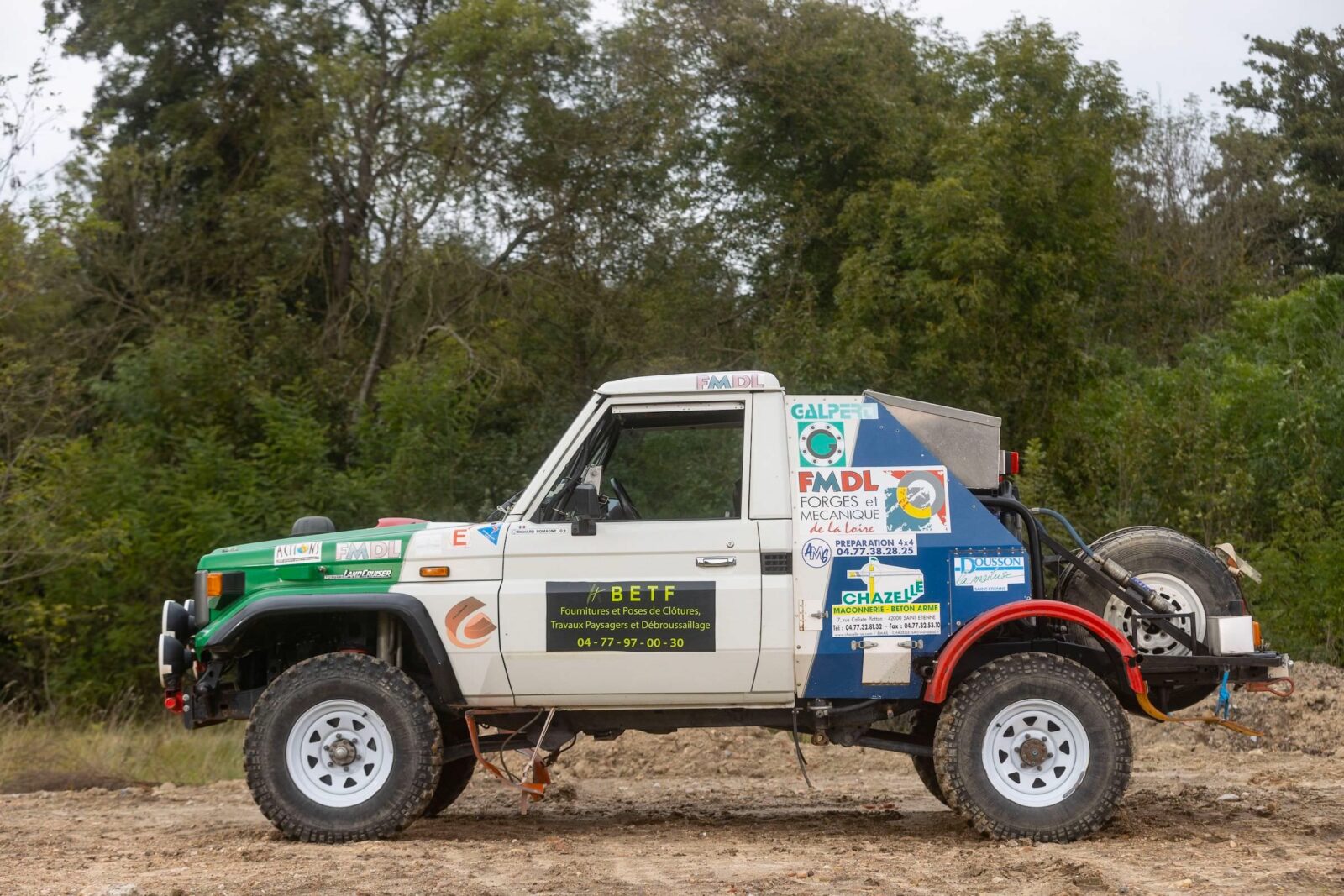 For Sale: A Paris-Dakar Rally Veteran Toyota Land Cruiser J75