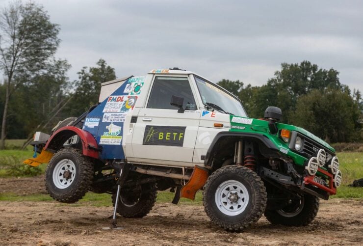 Toyota Land Cruiser Paris-Dakar Rally 8