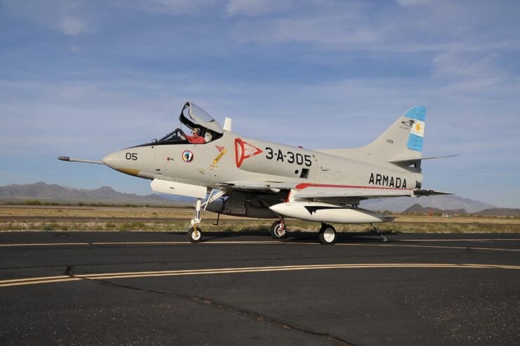 Douglas A-4 Skyhawk Fighter Jet 10