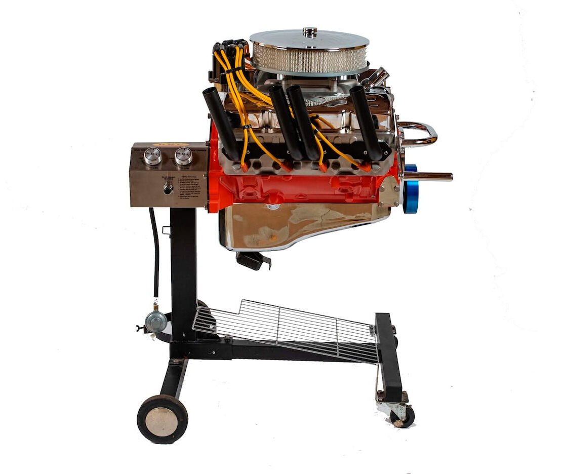 The Hot Rod Grill Barbecue V8