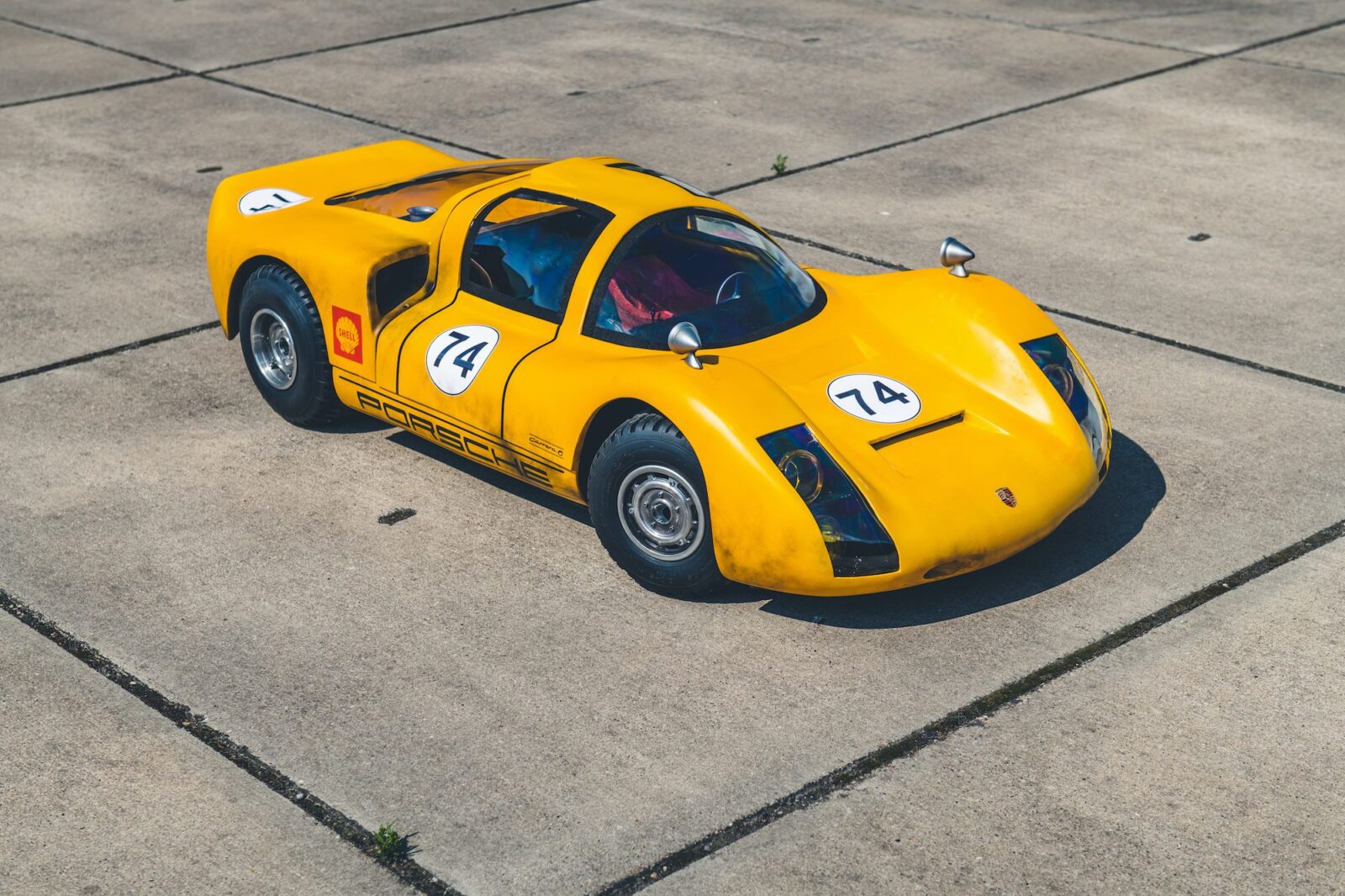 Porsche 906 1:3 Scale Radio Controlled Race Car