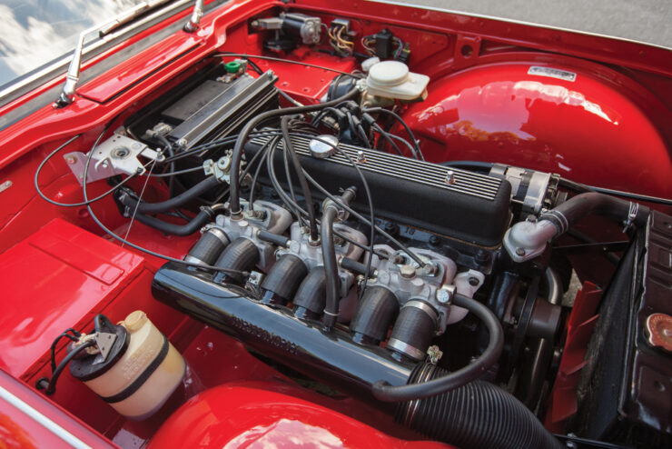 Triumph TR5 Lucas petrol injected engine