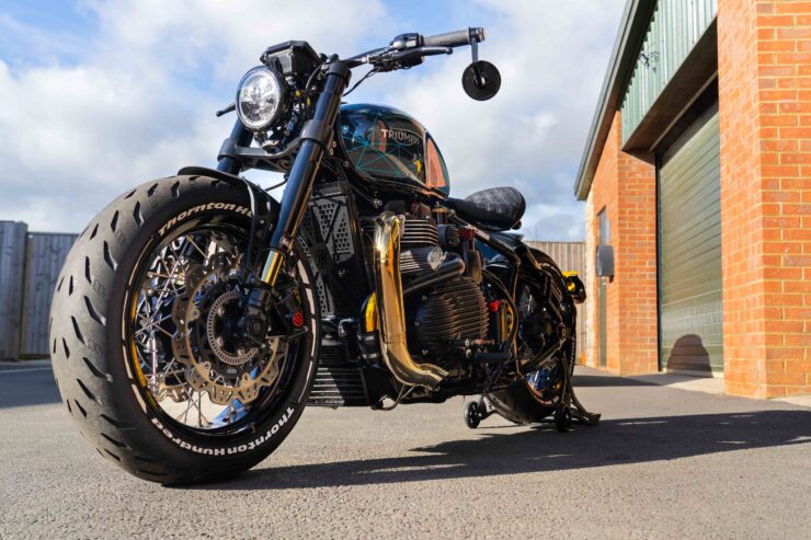 World's Fastest Bobber – Triumph Bonneville Bobber 15