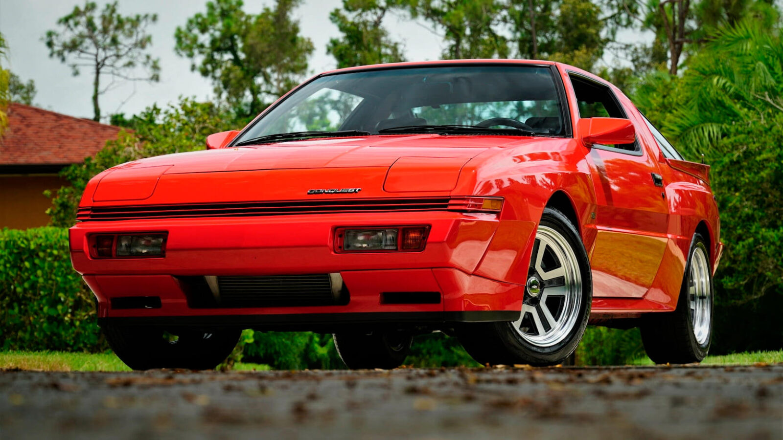 A Forgotten Retro Classic – The Dodge Conquest TSI