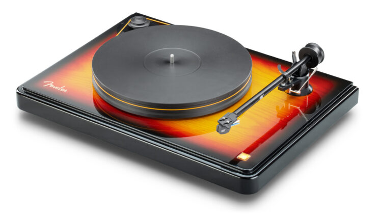 Fender X MoFi PrecisionDeck Turntable 4