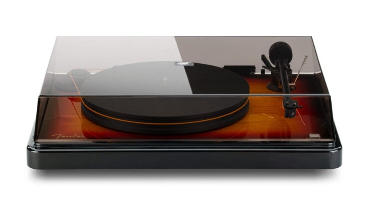 Fender X MoFi PrecisionDeck Turntable 6