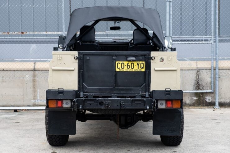 Land Rover Perentie 16