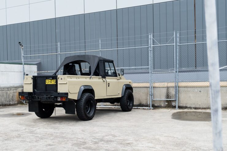 Land Rover Perentie 18