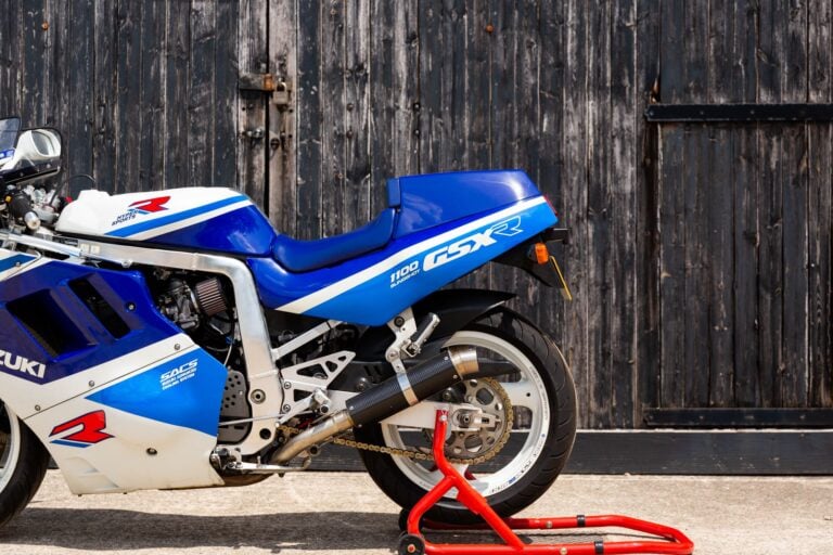 The Suzuki GSX-R1100 K – The Mighty 80s-Era "Gixxer"