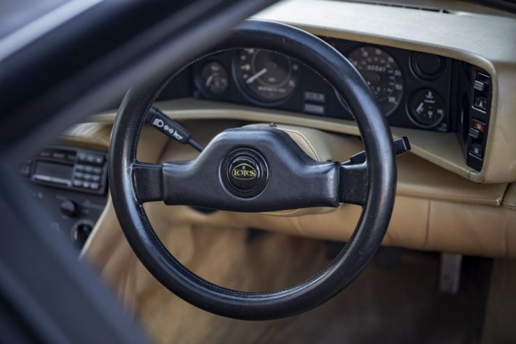 Lotus Esprit Turbo 10