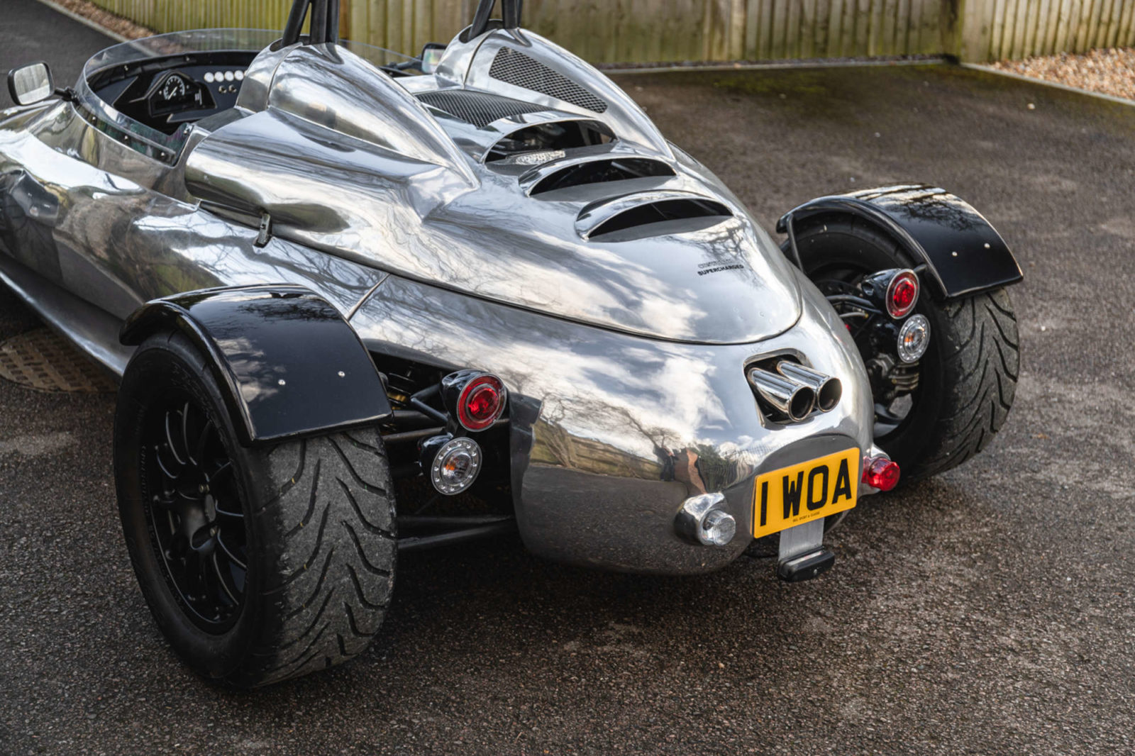 A Rare Supercar Killer: The Brooke Cosworth Double R Supercharged 400
