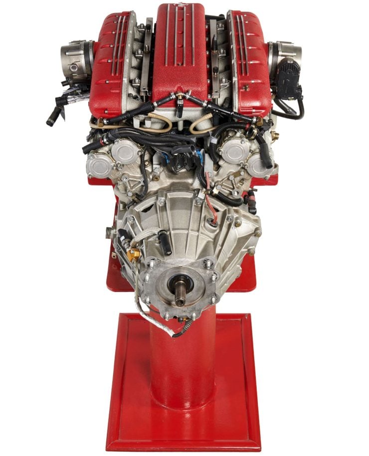 Ferrari 612 Scaglietti V12 Engine 2