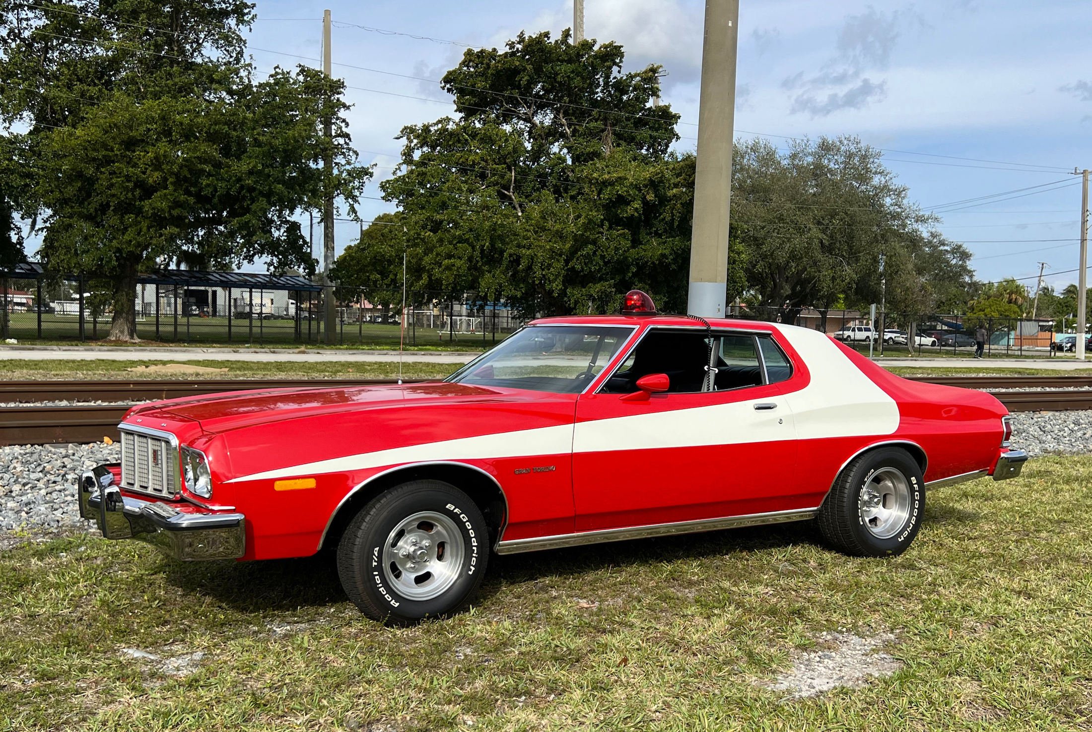 Starsky & Hutch star Paul Michael Glaser with the Ford Gran Torino