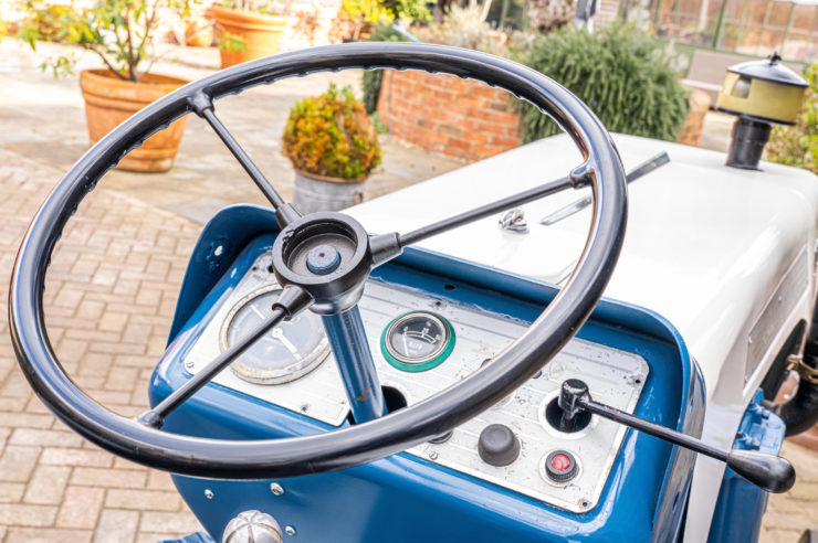 Lamborghini R230 Vigneron Tractor 13